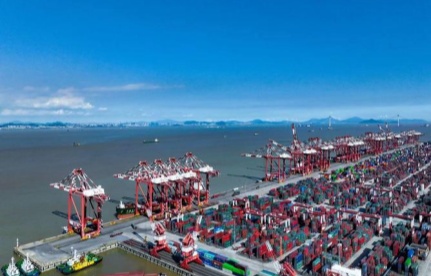 智利車(chē)?yán)遄印疤鹈邸钡稚? /></a>
                    <div   id=